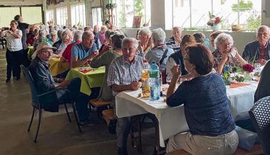 Fröhlicher Grillnachmittag für Senioren 65+ 