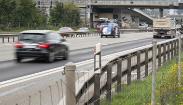 Hochzeitsgäste lieferten sich Rennen auf Vorarlberger Autobahn Hochzeitsgäste lieferten sich Rennen auf Vorarlberger Autobahn