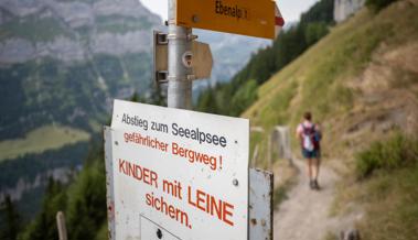 Mehr Warntafeln statt Zäune und Netze