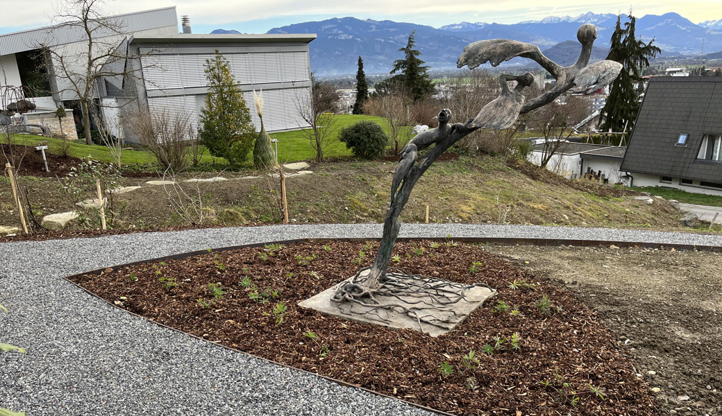 Im Wohngebiet Donner-Biser-Blatten ist ein kleiner Skulpturenpark entstanden.