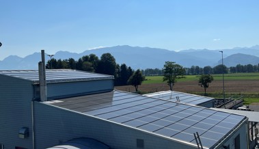 207 Solarmodule auf den Dächern der ARA bescherten gleich Höchstwerte