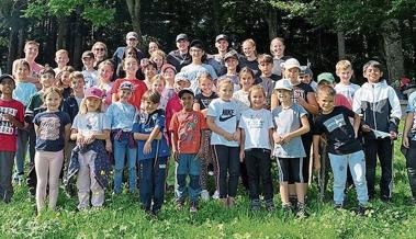 Jugis erkundeten See und Wald