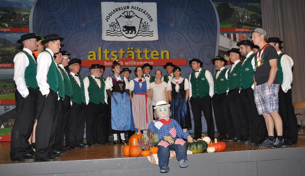 Mit einem ausgewogenen Programm vermochte der Jodlerklub Altstätten die Besucher im «Sonnen»-Saal zu begeistern.