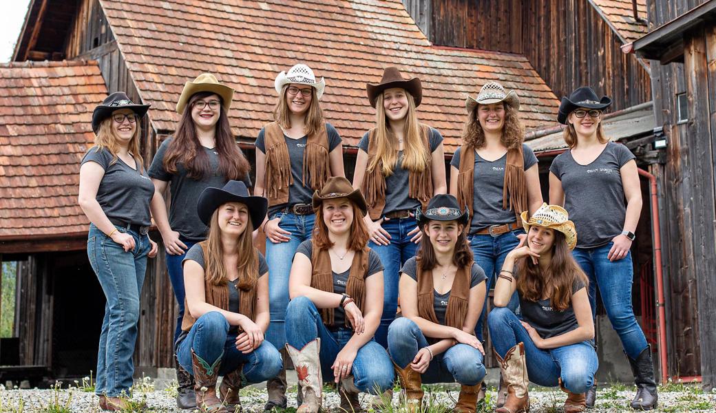 Jung und aufgeweckt sind die Dream Dancer - Line Dance ist nicht nur für Alte.