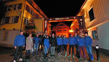 In Balgach steht bereits der Weihnachtsmarkt-Torbogen