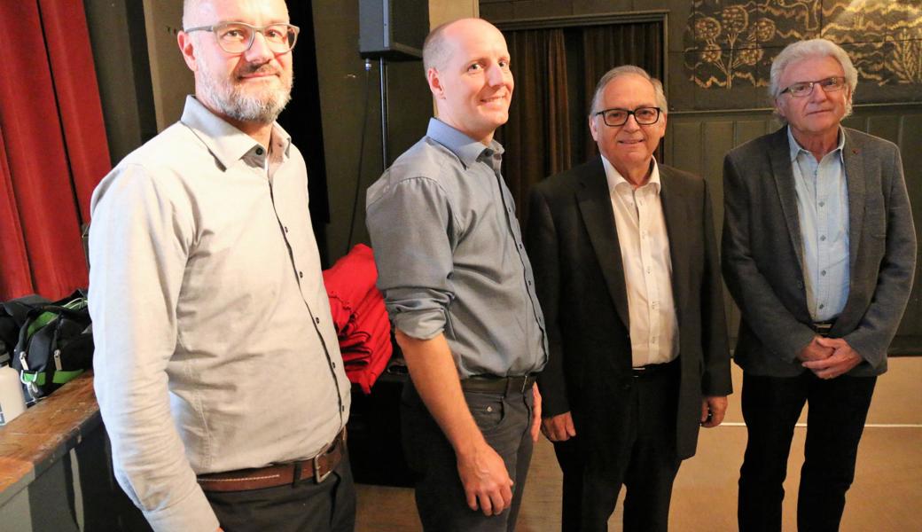 Marco Köppel, Präsident HEV Mittelrheintal, Christian Suter, Projektleiter Neubau Stadler Rail und die Filmemacher Urban Hämmerle und Peter Sonderegger.