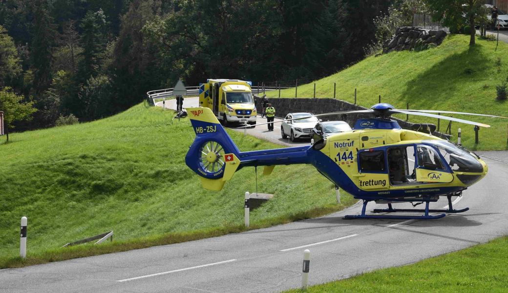 Die Stossstrasse war während einer halben Stunde gesperrt.