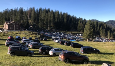 Parkplatznot und Verkehrschaos: Der Alpstein kämpft mit Besucheransturm Parkplatznot und Verkehrschaos: Der Alpstein kämpft mit Besucheransturm