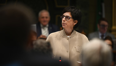 Regierung muss Ungültigkeit von Auer Mindestabstand für Windräder rechtfertigen