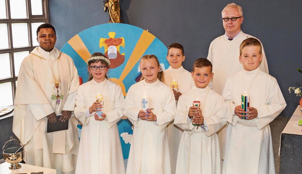 In Altenrhein feierten fünf Kinder die Erstkommunion. Bild: pd
