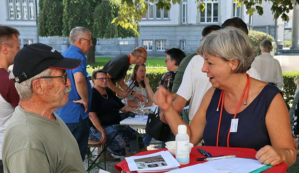 Eine kleine Festwirtschaft bot Gelegenheit zu Verpflegung und freundschaftlichen Kontakten.