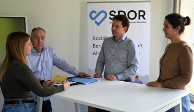 Schulden und Scham: Warum viele zu spät Hilfe suchen – zwei Beispiele, wie die Beratung gelingt