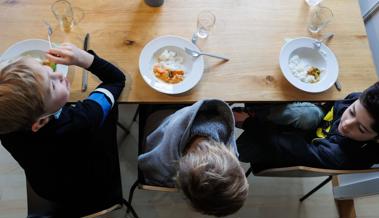 Primarschule Rebstein: Mittagstisch wird eingeführt und Heizungsanlagen können erneuert werden.