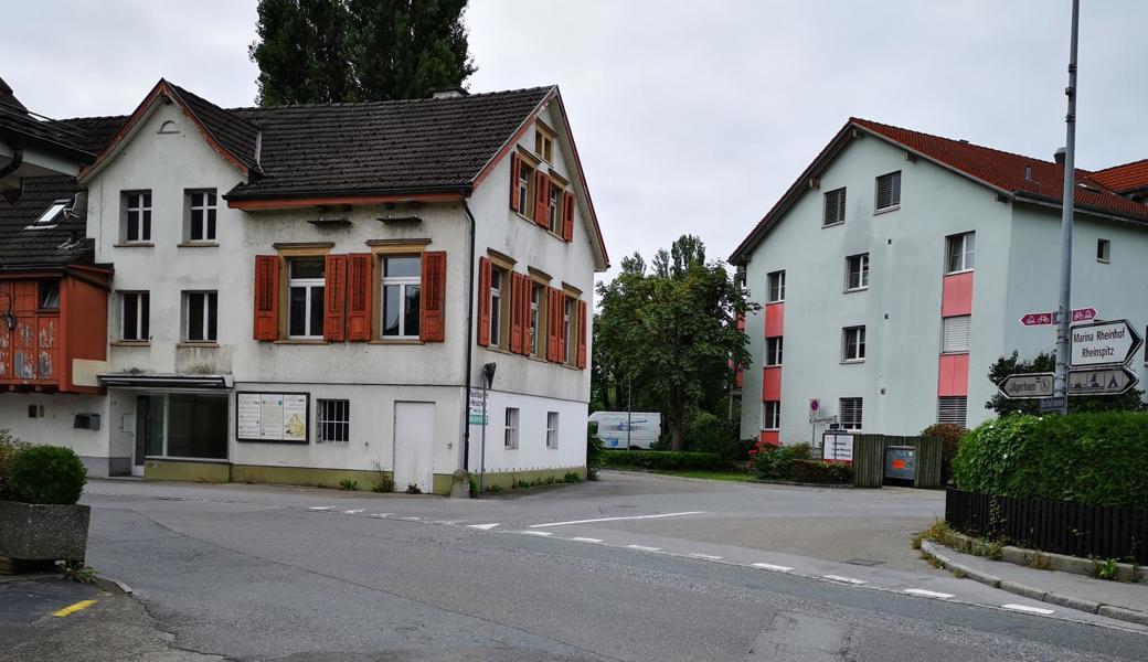 Das Trottoir soll in Altenrhein zwischen Dorf- und Hafenstrasse verbunden werden. 