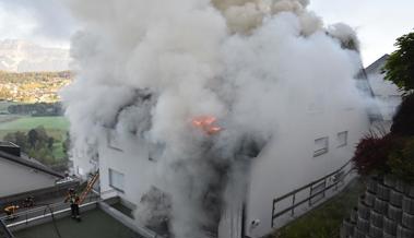 Brand in Mehrfamilienhaus fordert Todesopfer