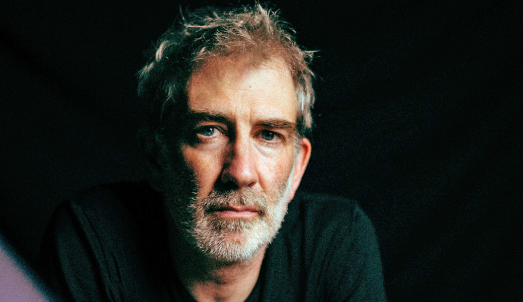 Manuel Stahlberger serviert  das Chaos im Diogenes-Theater