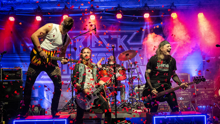 Black Diamonds: «Hoffentlich kommt unsere neue Platte vor dem nächsten Sommer raus» Black Diamonds: «Hoffentlich kommt unsere neue Platte vor dem nächsten Sommer raus»