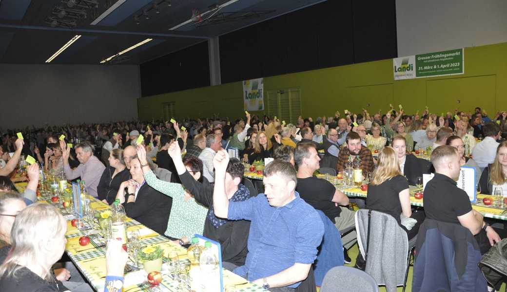 Ein Rekord: Erstmals nahmen 740 Mitglieder und Gäste an der GV der Landi Oberrheintal teil.