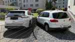 62-Jährige Lenkerin prallt in parkierte Autos und durchbricht Zäune