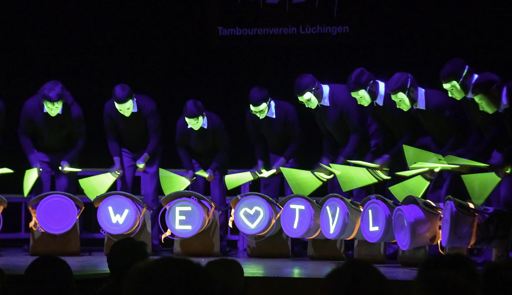 Der Tambourenverein Lüchingen überzeugt mit kurzweiliger Trommel- und Clarionshow