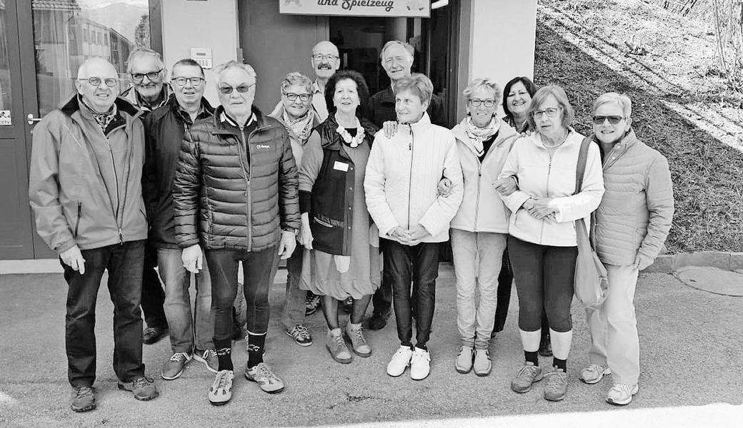 Die Weinfreunde Balgach besuchten Jeanettes Puppen- und Spielzeugmuseum im Rüthi. Bild: pd