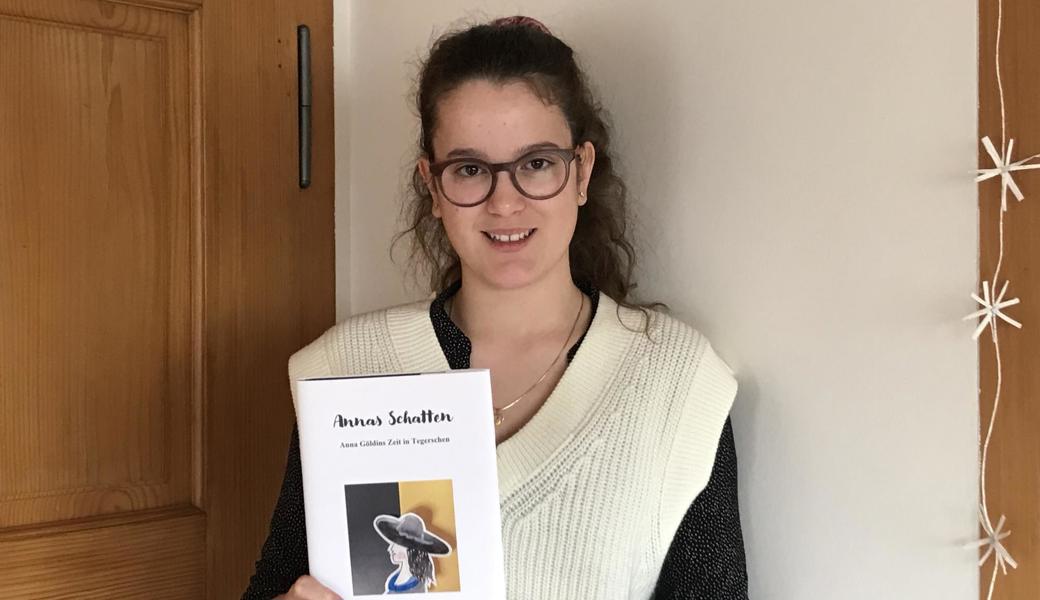 Sarah Meier schrieb das Buch «Annas Schatten», in dem es um Anna Göldi geht.