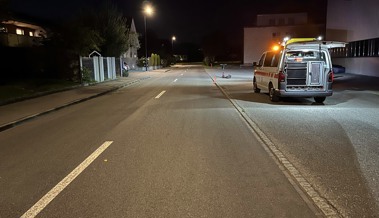 Jugendliche verletzt sich bei Unfall mit E-Scooter