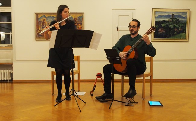 Ein furioses Encore-Konzert mit dem Duo Saitenwind