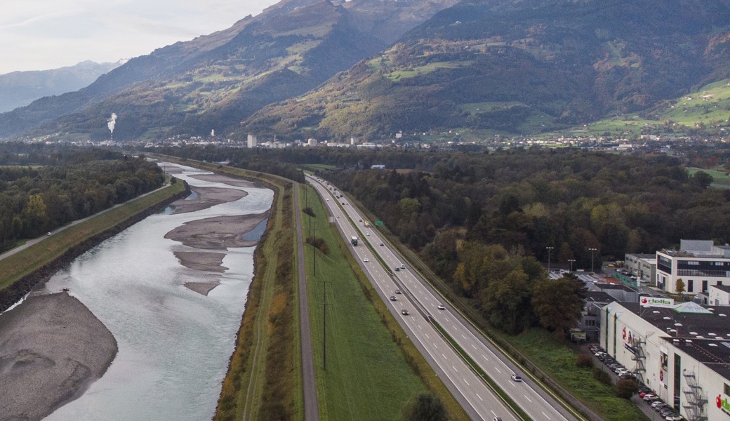 Hitze riss Strasse auf: A13 zwischen Sennwald und Haag war mehrere Stunden gesperrt