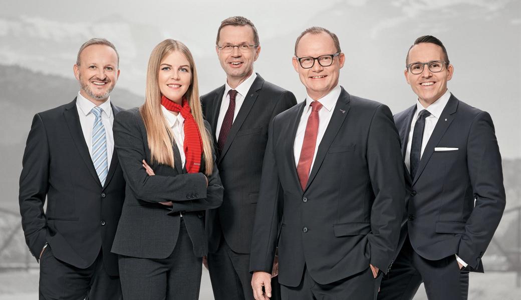 Die Bankleitung der Raiffeisen Mittelrheintal (v. l.): Ronny Hug, Nicole Seitz, Andreas Ammann, Thomas Haas und Mathias Weder.