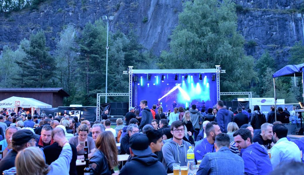 Freiwillige machen in der Gemeinde Oberriet vieles möglich - auch grosse Volksfeste wie das Rock am Fels.