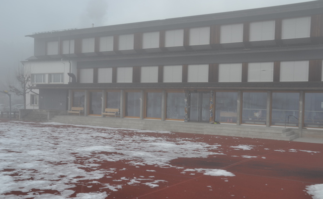 Schule wurde geschlossen: Kinder und Lehrperson wurden von einem renitenten Vater bedroht