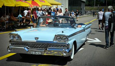 Amerikanische Cars und Bikes glänzen an der Sonne - unsere Bilder