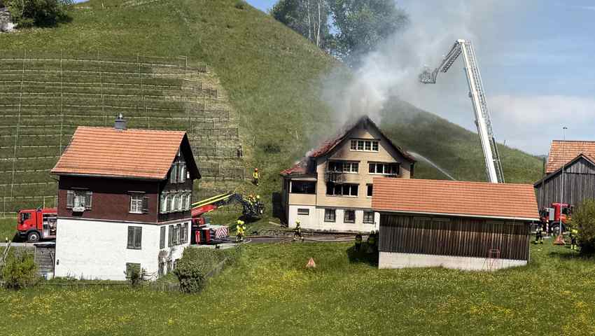 Das Haus ist nach dem Brand nicht mehr bewohnbar.