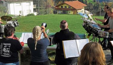 Guggenmusik Wolfs-Hüüler probte im Bündnerland