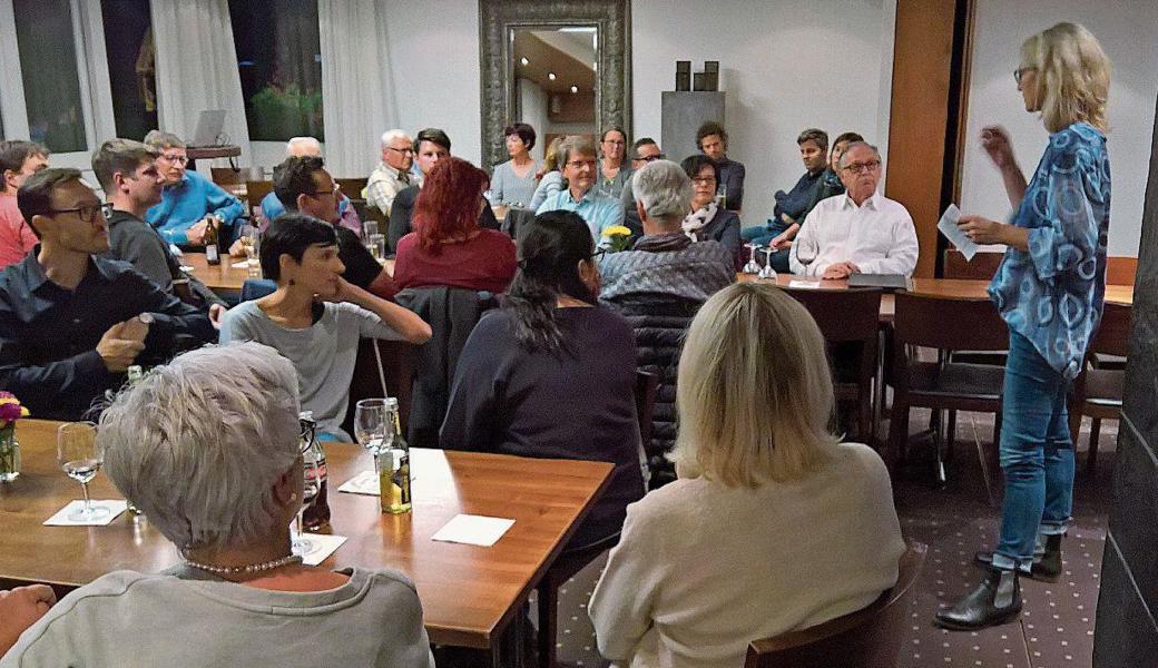 Karin Gresser Tüscher, Schulrätin von Widnau plus, erzählt von ihrer Arbeit. 