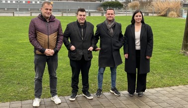 Joel Breu und Thomas Bösch sind die neuen Pächter des Kiosks im Schwimmbad Weier