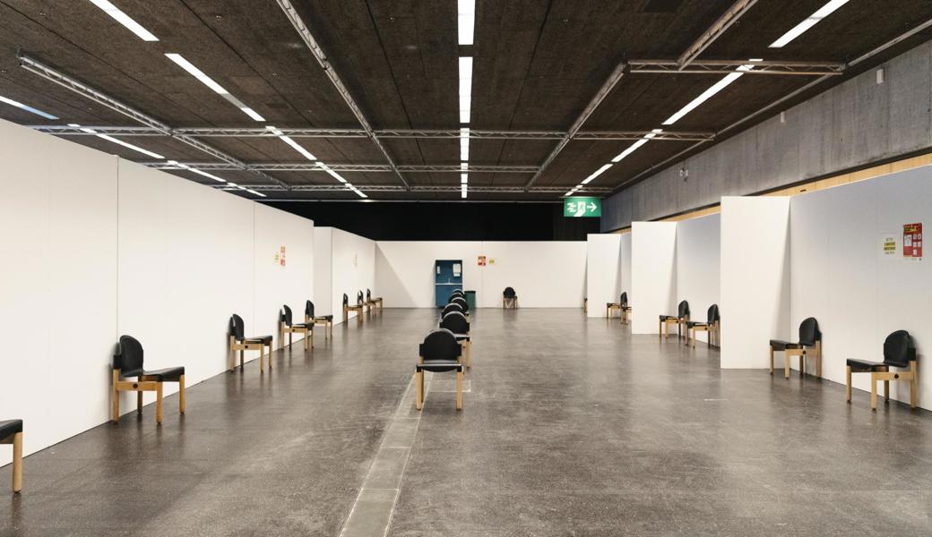 Blick ins Konsultationszentrum für Covid-19-Infektionen in der Olma-Halle in St.Gallen.