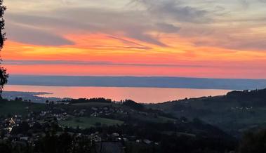 Flächenbrand über dem Bodensee