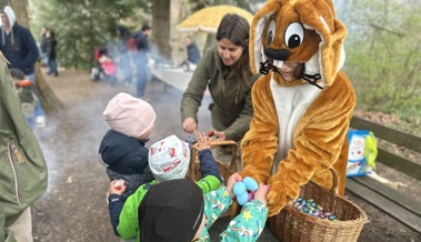 Der Osterhase kommt kaum nach: Riesiger Andrang beim Eiersuchen