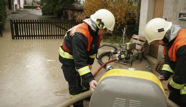 Heftiges Gewitter im Rheintal: Feuerwehr musste Keller auspumpen