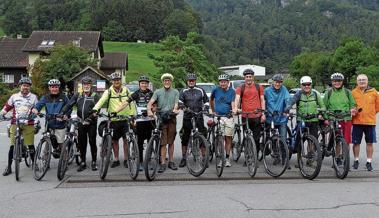 Männerriege auf   Biketour nach Mels