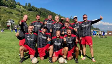 Faustball Senioren-Schweizermannschaft: Hinterforst und Montlingen traten gemeinsam an