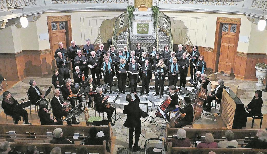 Der Chor Novum der Musikschule Altstätten präsentierte sich bei seinem Benefizkonzert in grosser Form. 									             
