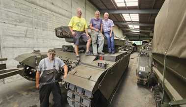 «Wir sind keine Kriegsgurgeln»: Kampfpanzer in Altstätter Lagerhalle