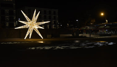 So sparen die Gemeinden bei der Weihnachtsbeleuchtung Strom