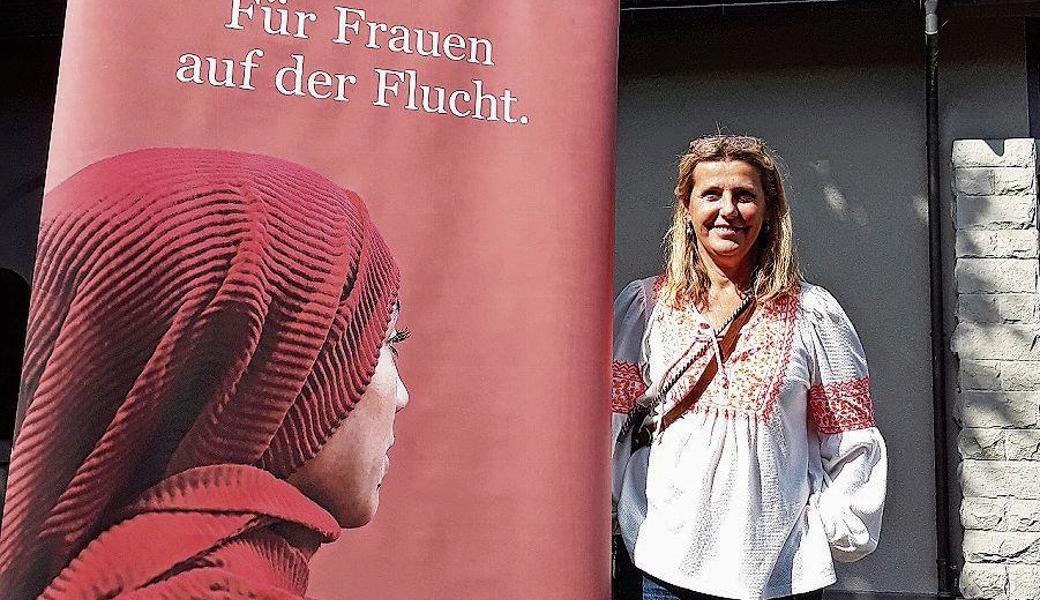 Die Referentin Raquel Herzog stellte die Organisation SAO Association zur Rettung geflüchteter Frauen und Mütter in Griechenland am Frauezmorge vor. Bild: pd