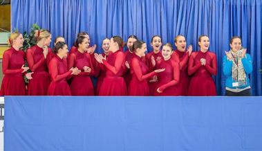 Wettkampf mit Showcharakter brachte Eishalle zum Kochen