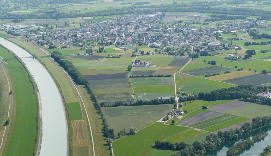 Blick von oben auf Diepoldsau.