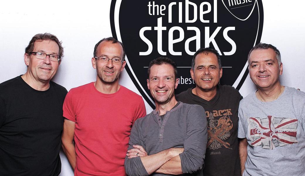Die Band "The Ribel Steaks" von links nach rechts: Markus Tinner, Johannes Eberhard, Peter Giger, Jürg Weder, Christian Petrollini.